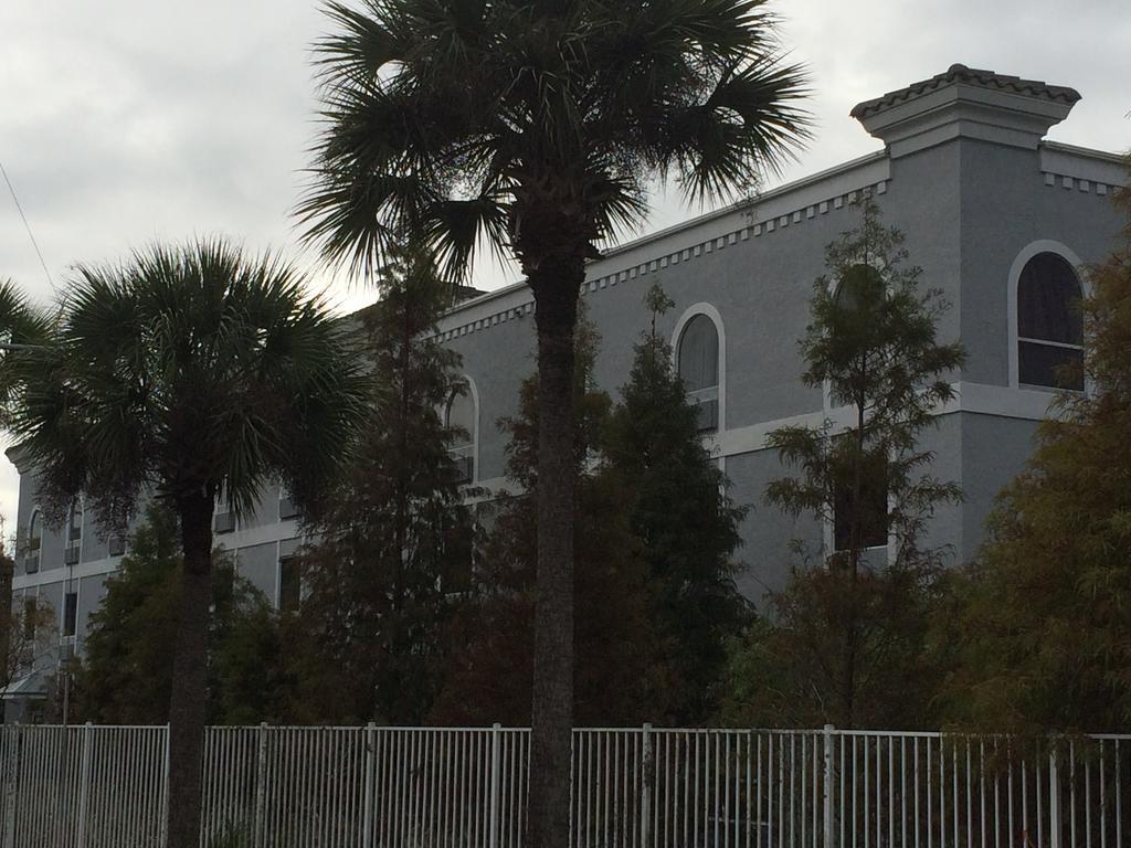 Ruskin Inn Tampa-Sun City Center Buitenkant foto