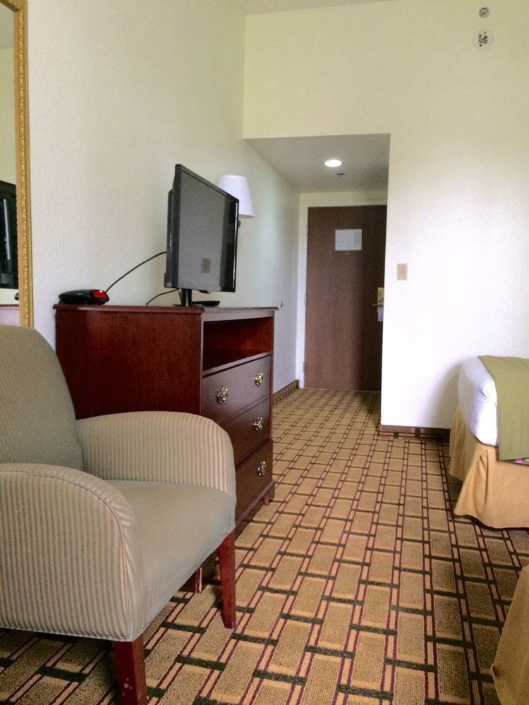 Ruskin Inn Tampa-Sun City Center Buitenkant foto